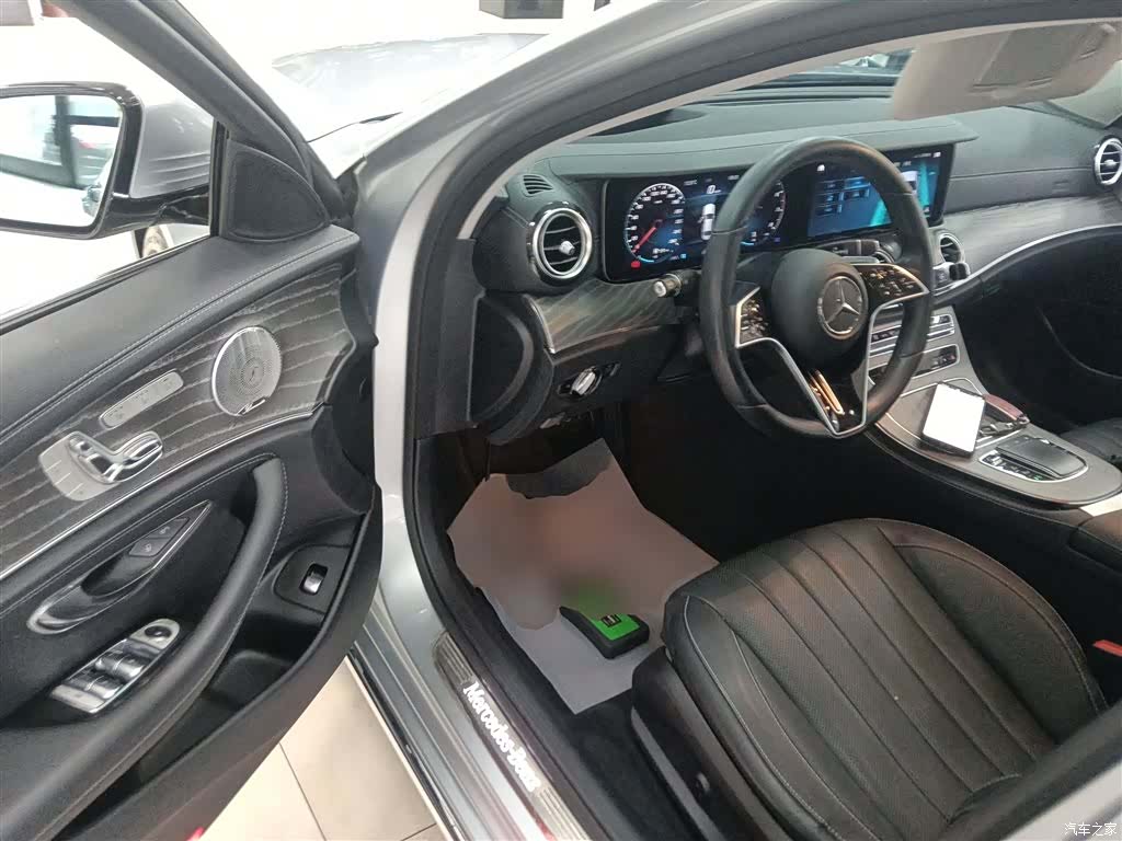 Mercedes-Benz E-Class, 2020 16