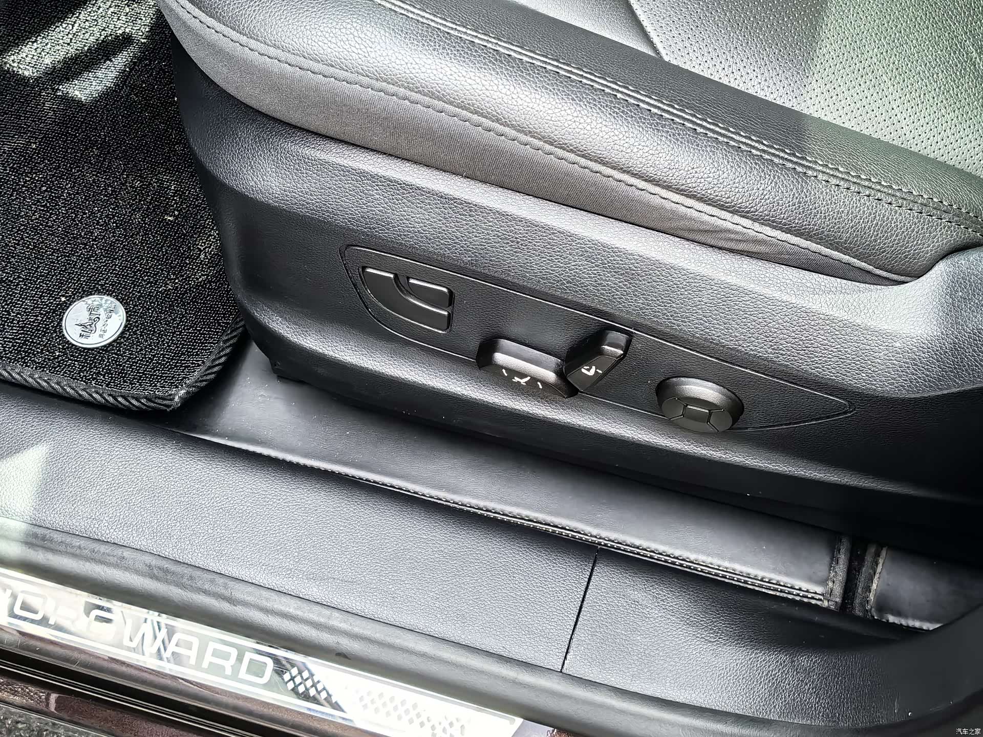 BaoWoQiChe BX7, 2019 23