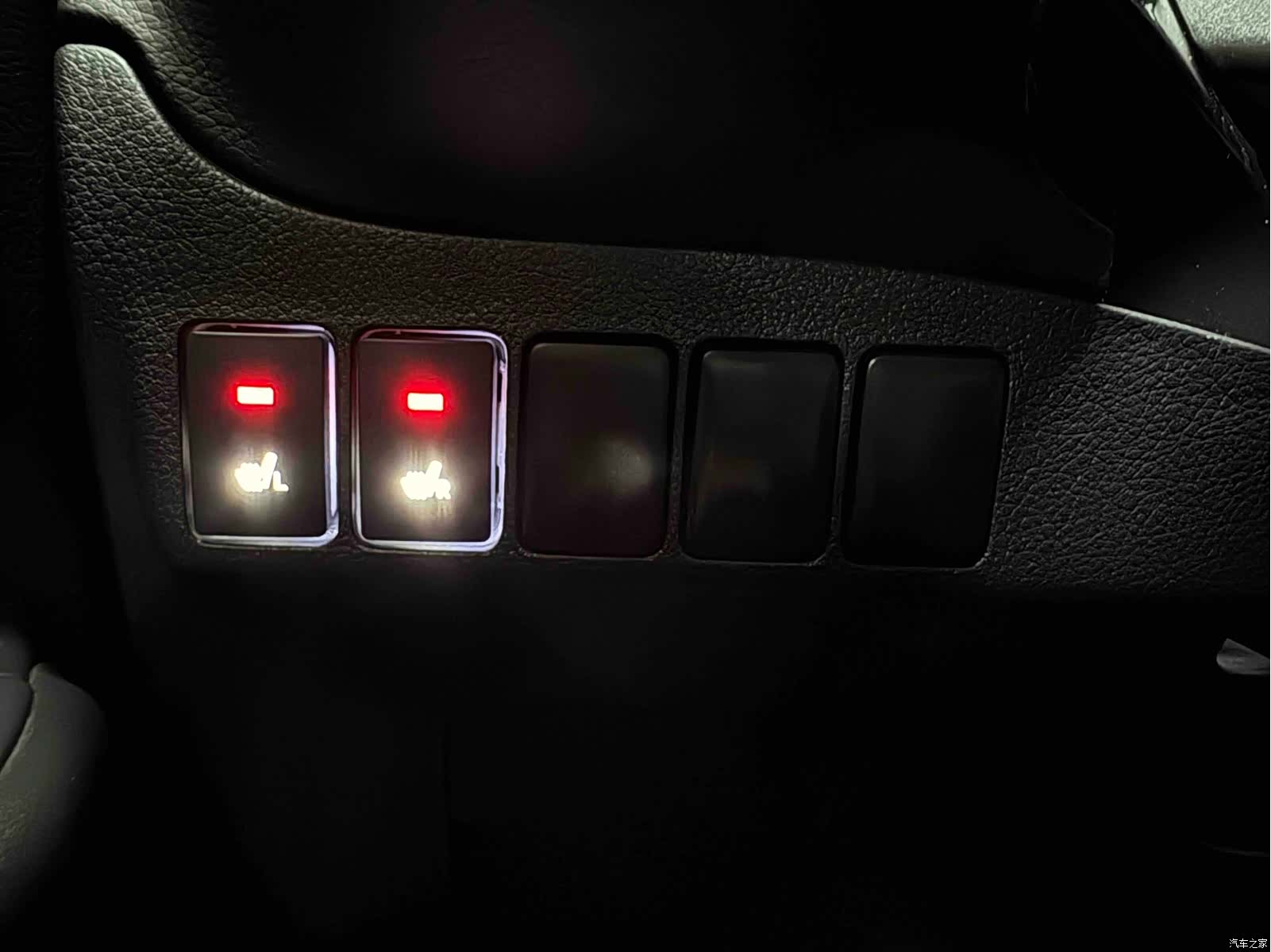 Mitsubishi Outlander, 2022 11