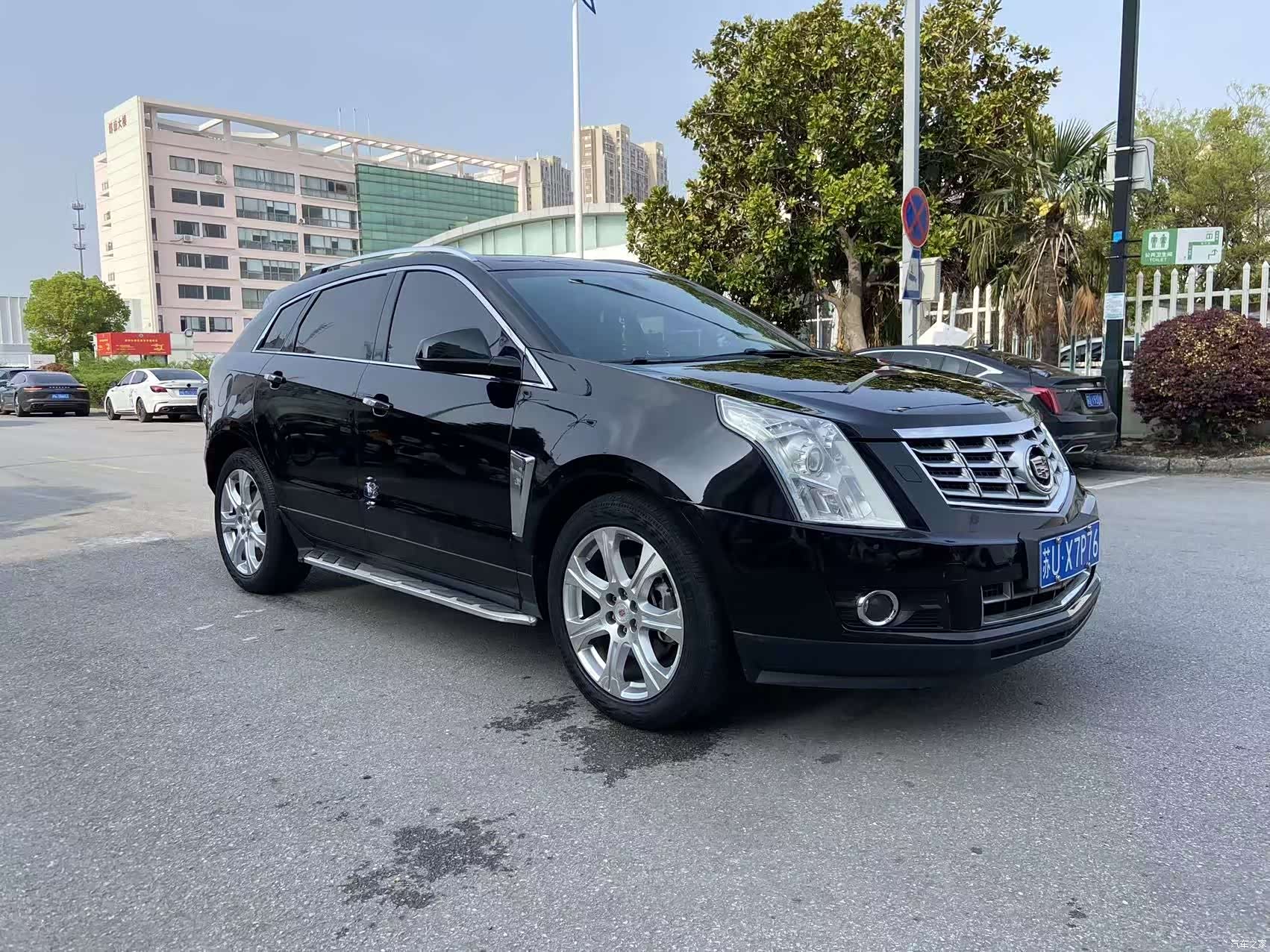 Cadillac SRX, 2013 3