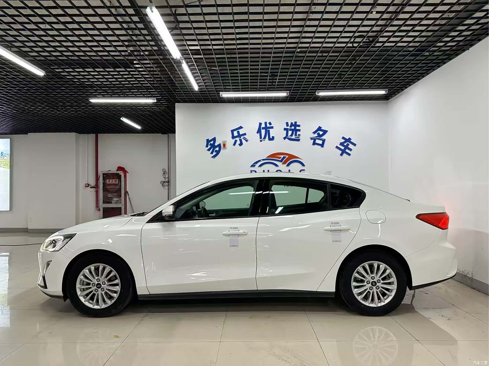 Ford Focus, 2019 9