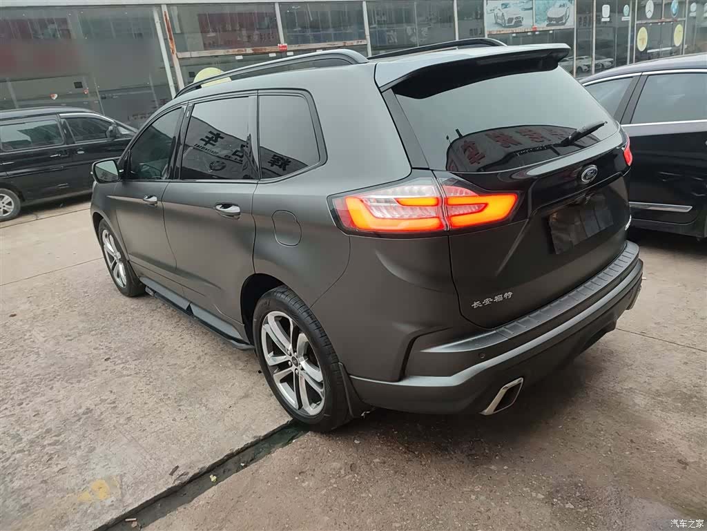 Ford Edge, 2019 23