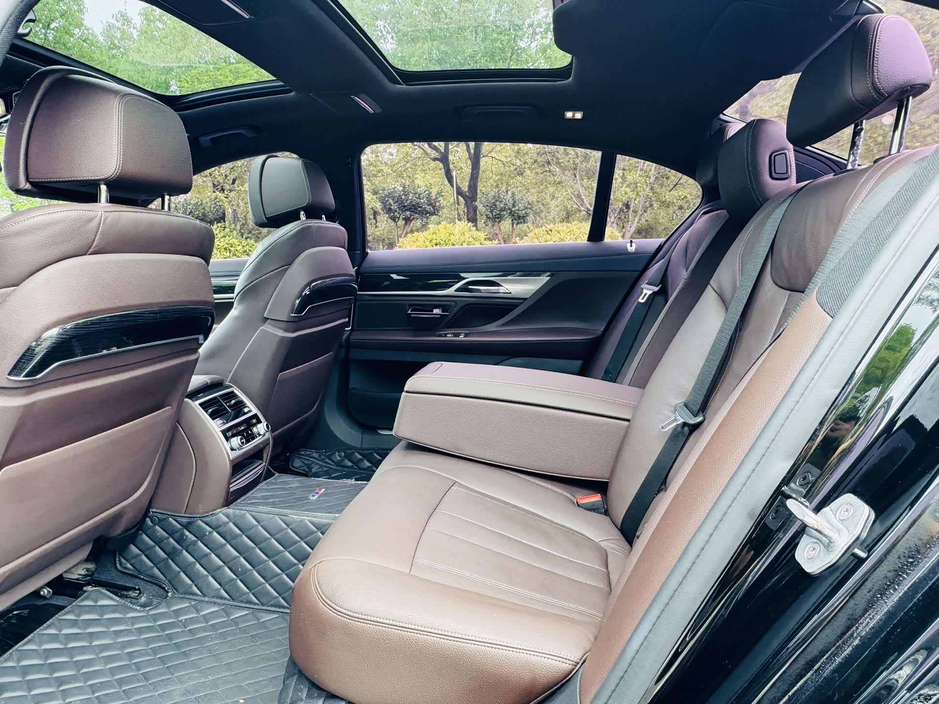 BMW 7 Series, 2018 9