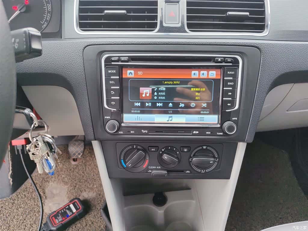 Skoda Rapid, 2016 13