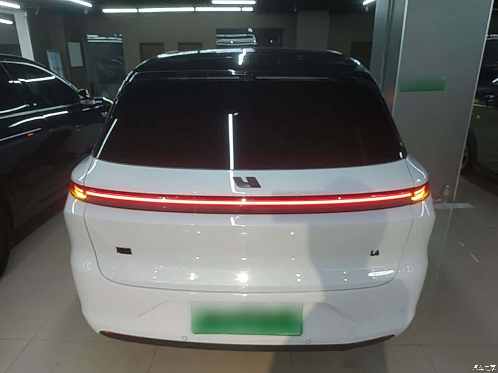 Li Auto L6, 2024 6