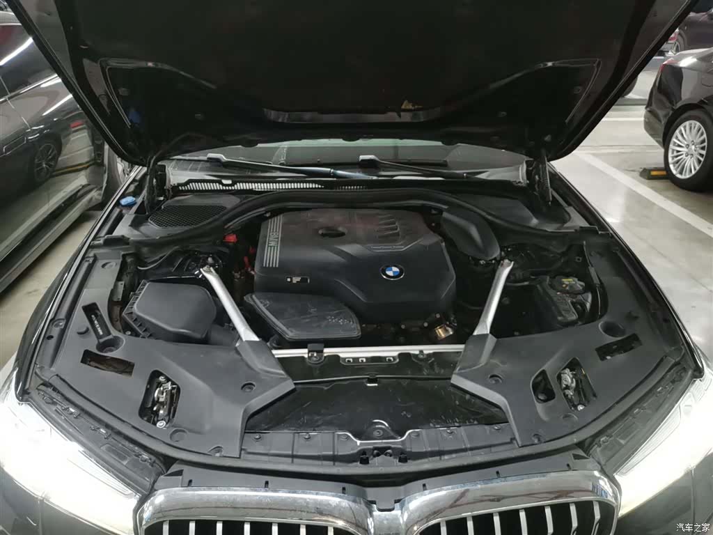 BMW 5 Series, 2022 16