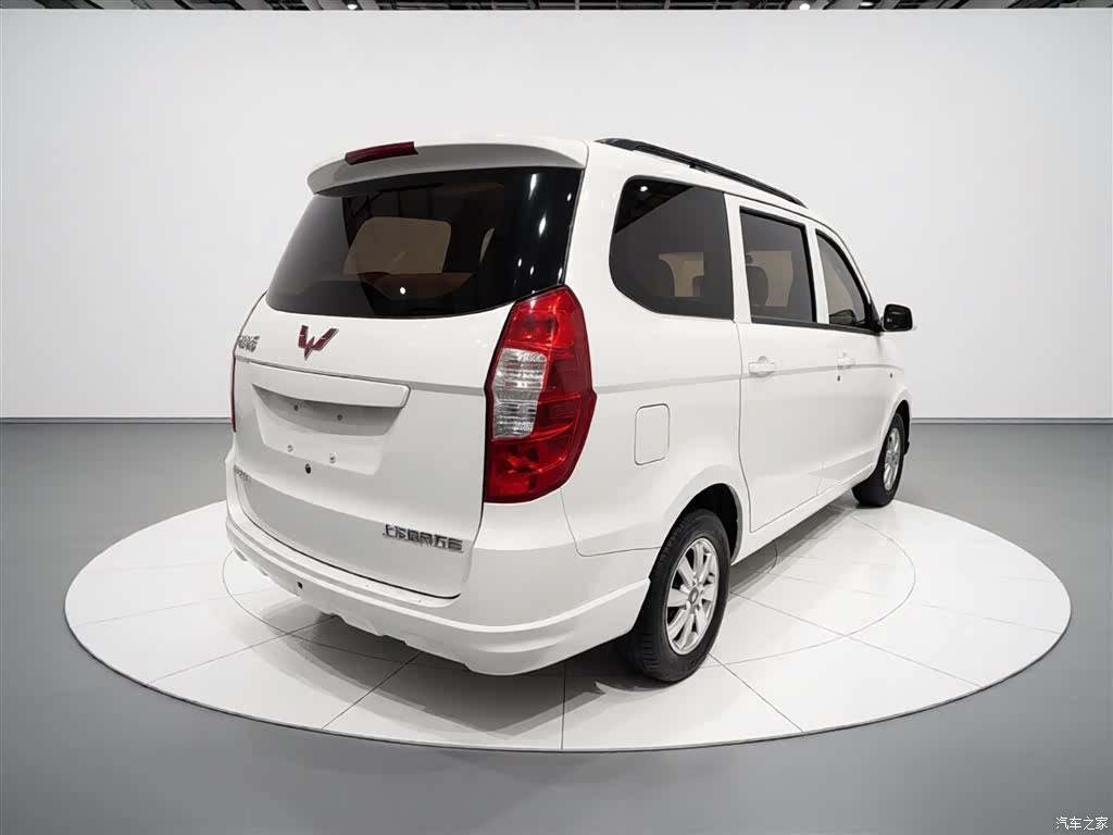 Wuling Hongguang, 2018 7