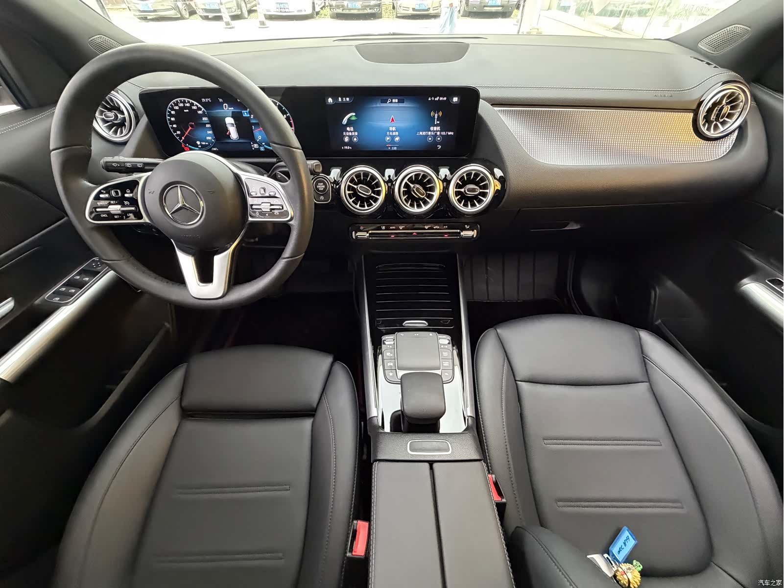 Mercedes-Benz GLA, 2022 6