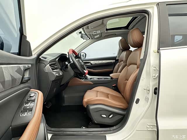 Geely X6, 2022 12