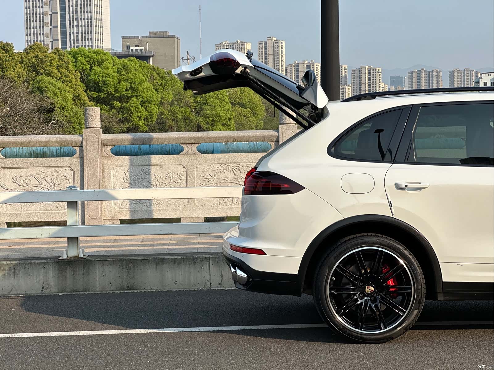 Porsche Cayenne, 2012 30