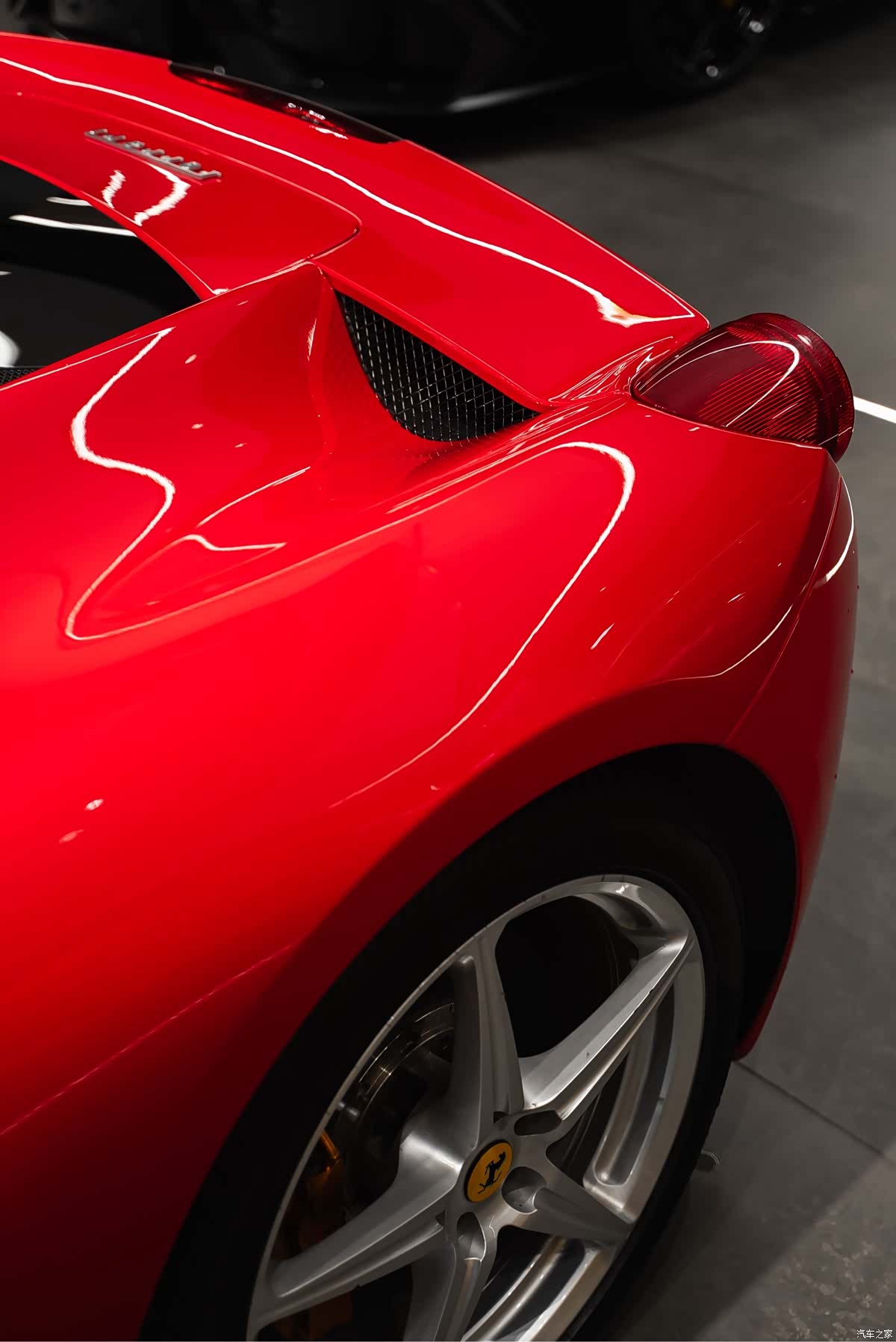 Ferrari 458, 2014 19