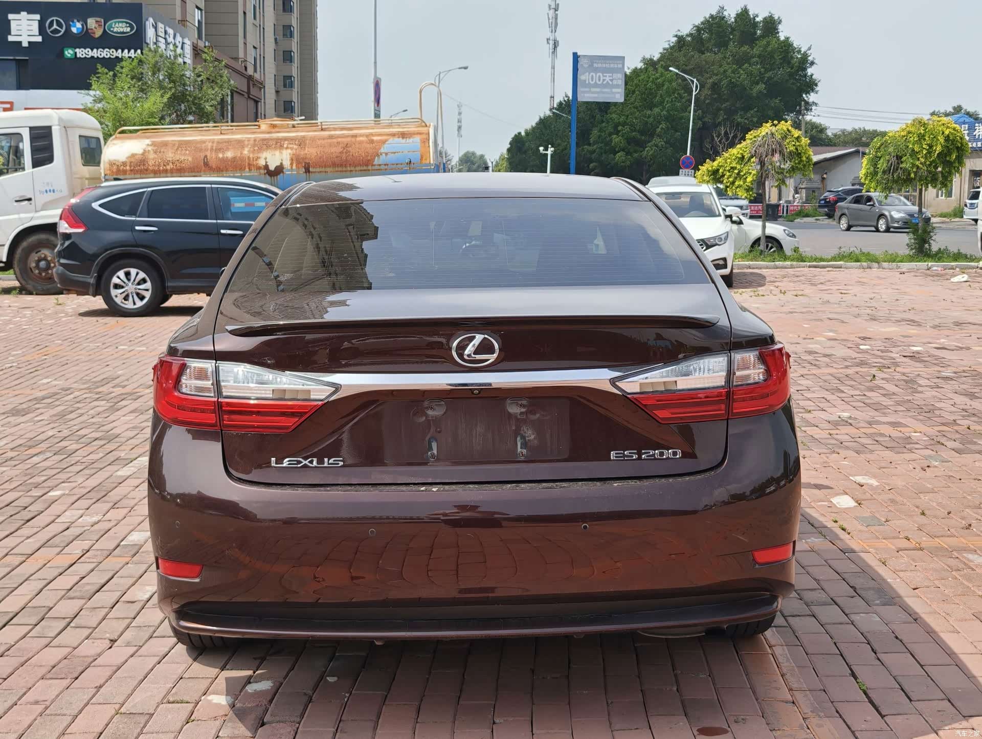 Lexus ES, 2017 10
