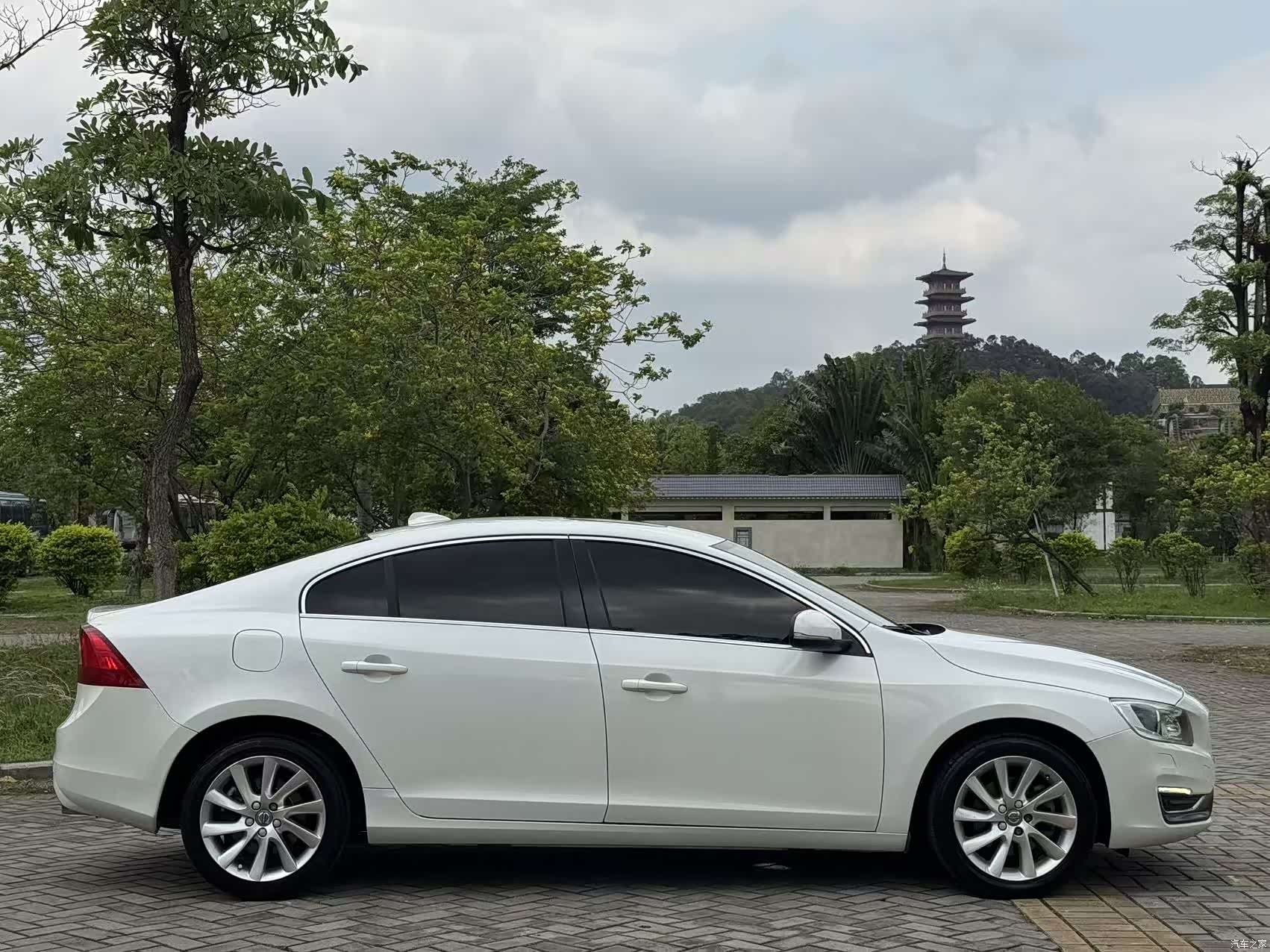 Volvo S60, 2016 4