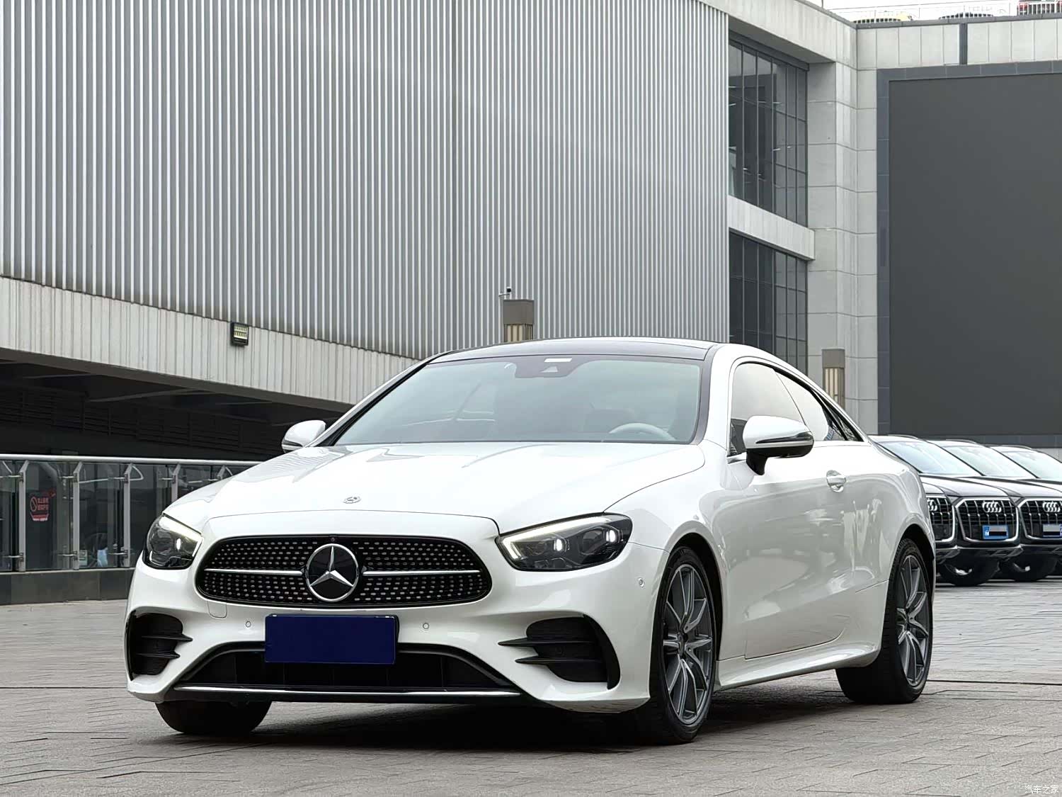 Mercedes-Benz E-Class, 2021 1