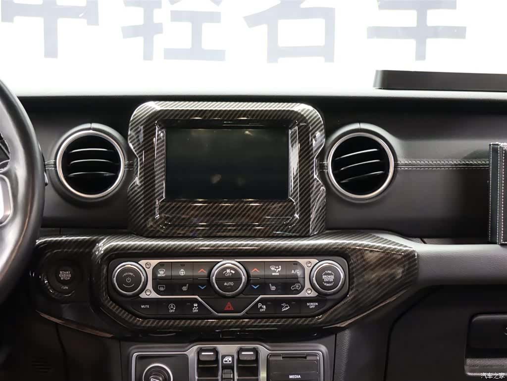 Jeep Wrangler, 2020 12