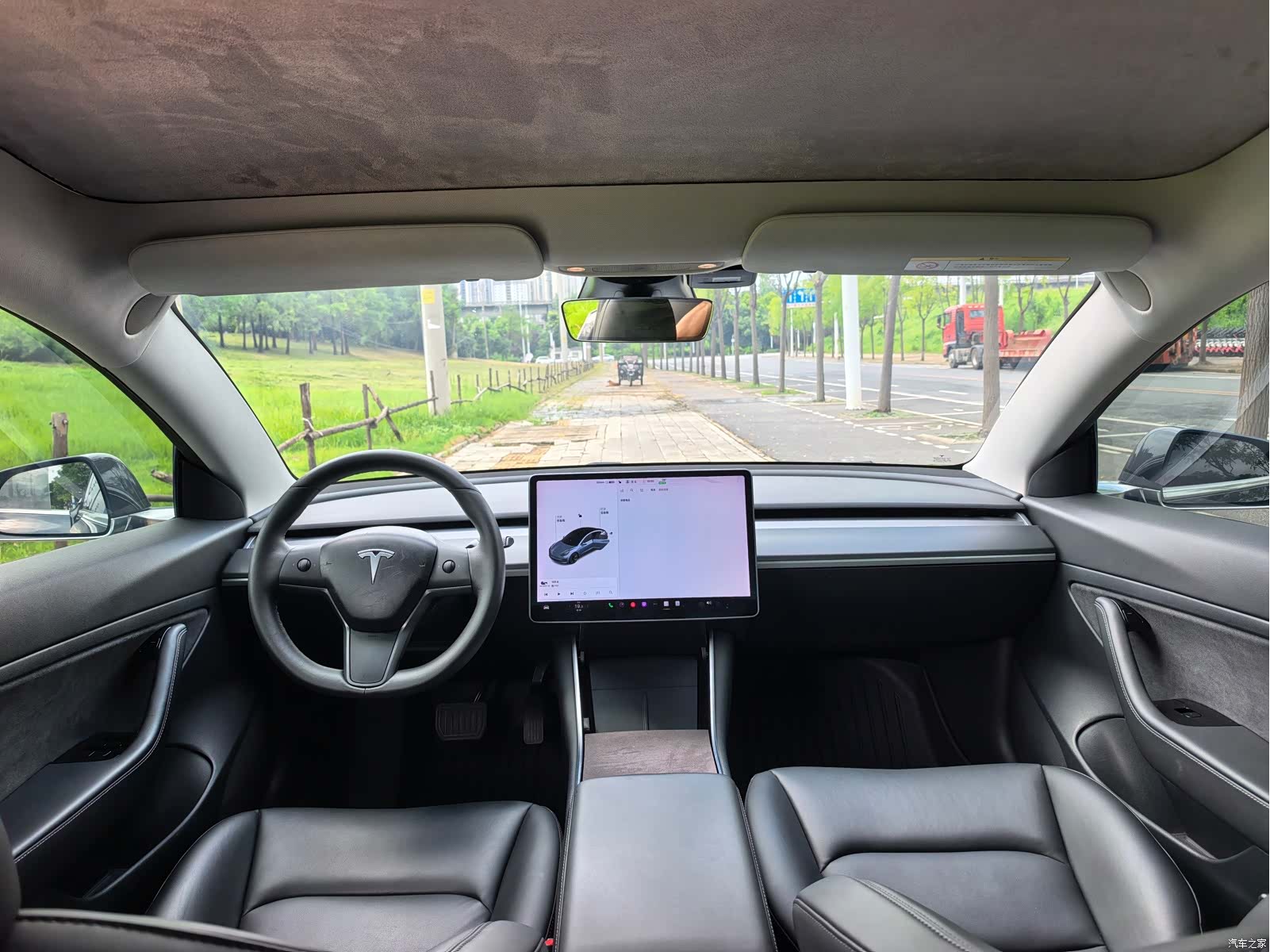 Tesla Model 3, 2020 6