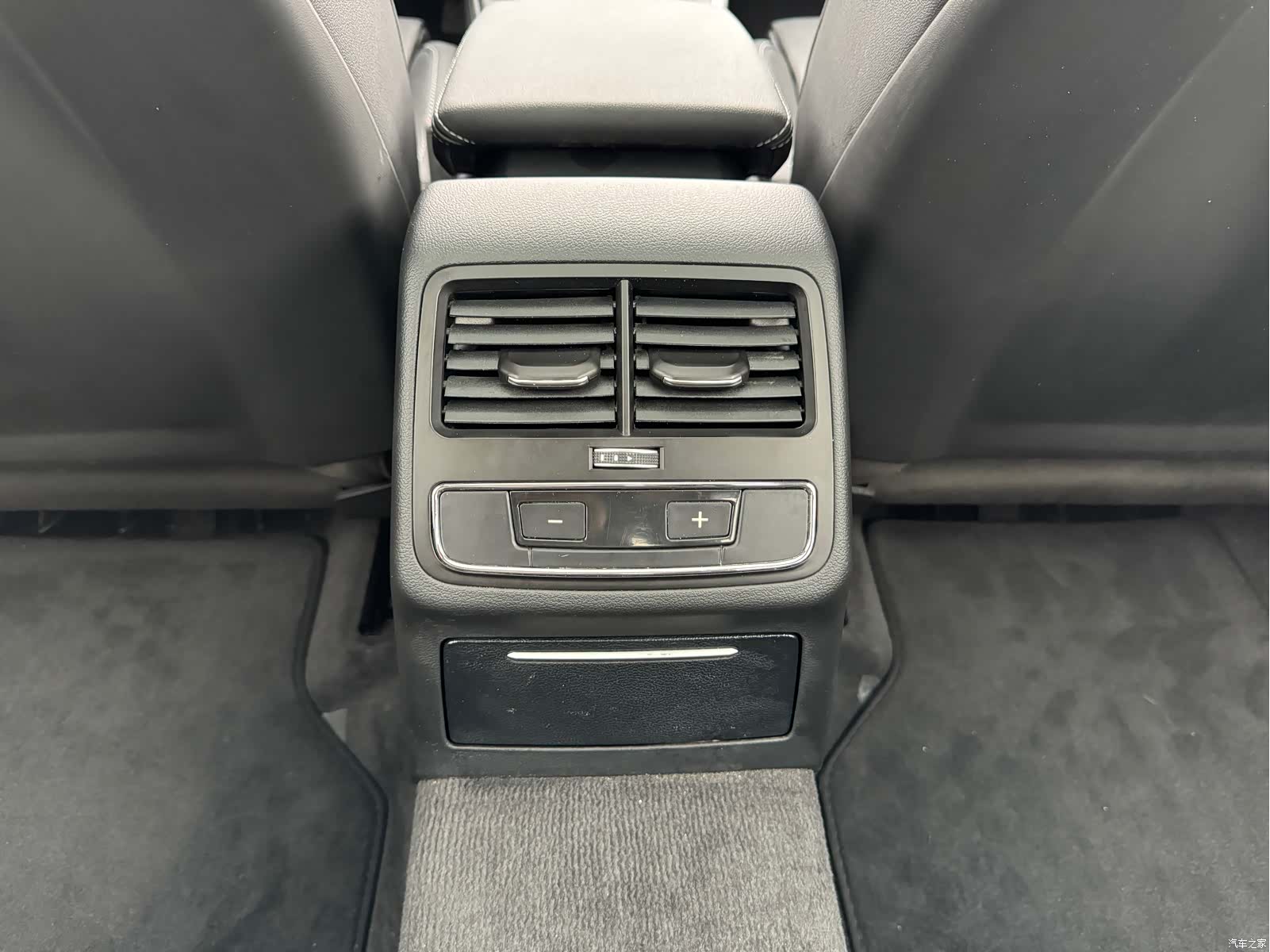 Audi A4L, 2022 14