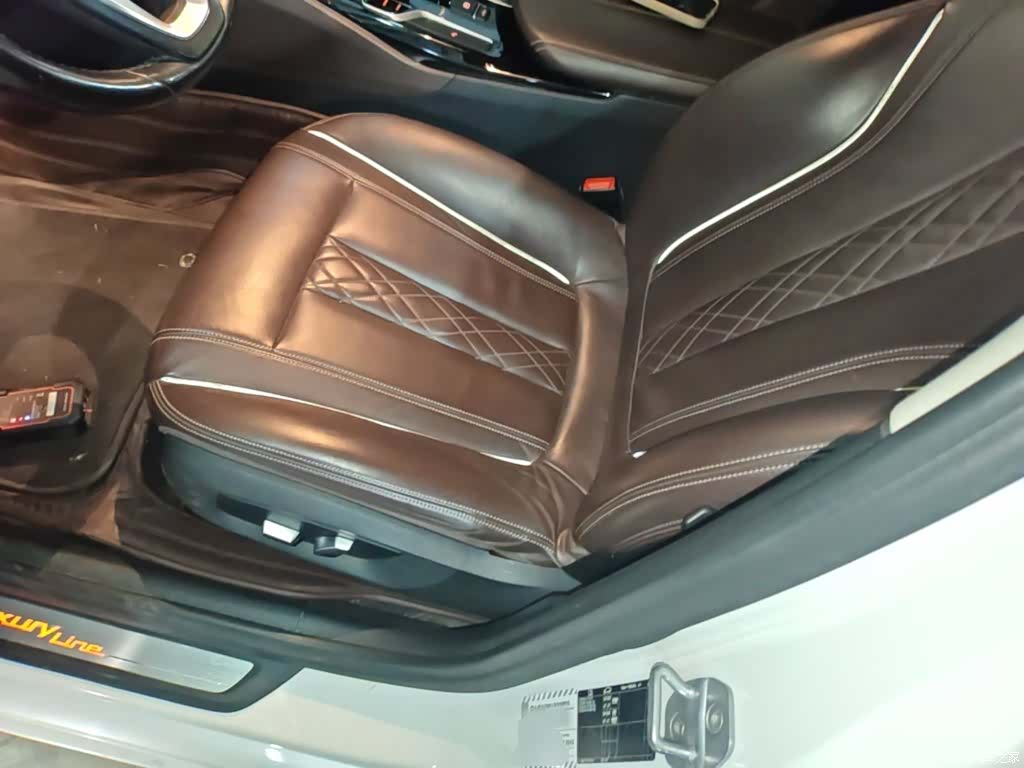 BMW 5 Series, 2017 15