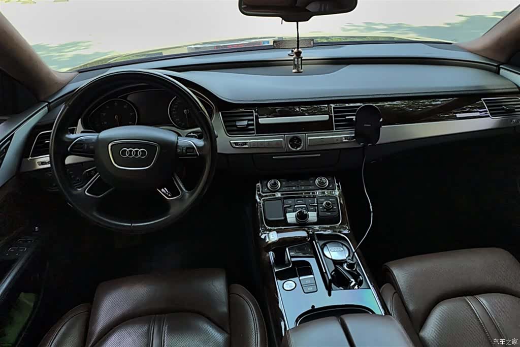 Audi A8L, 2017 12