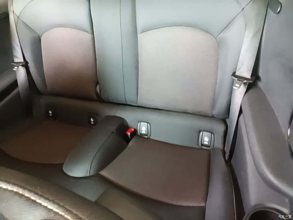 Mini Cooper, 2015 13