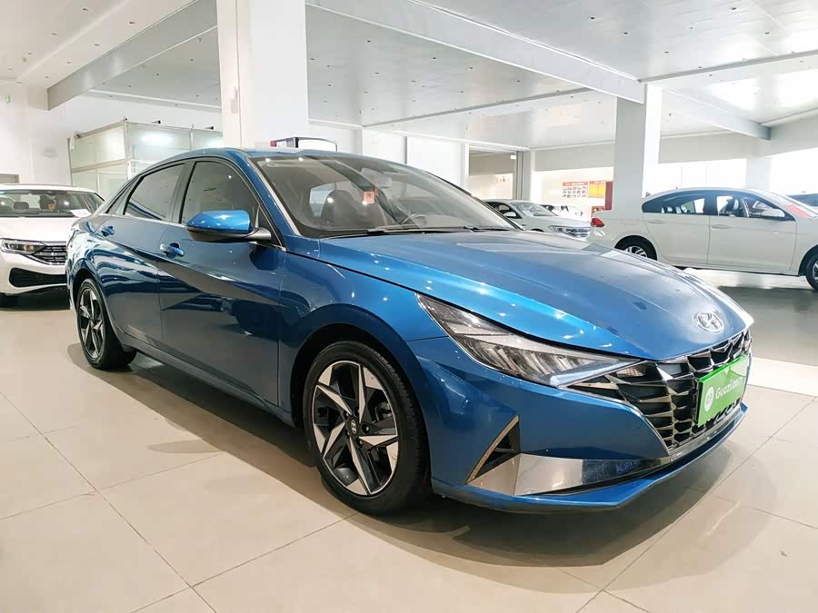 Hyundai Elantra 2021, фото 4