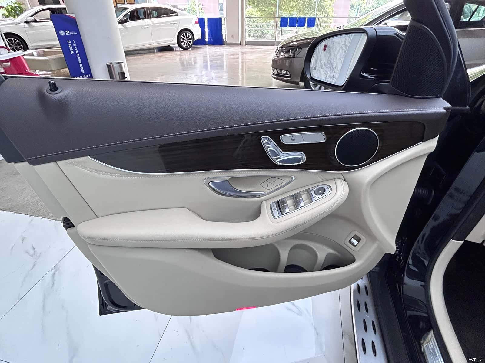 Mercedes-Benz GLC, 2018 12