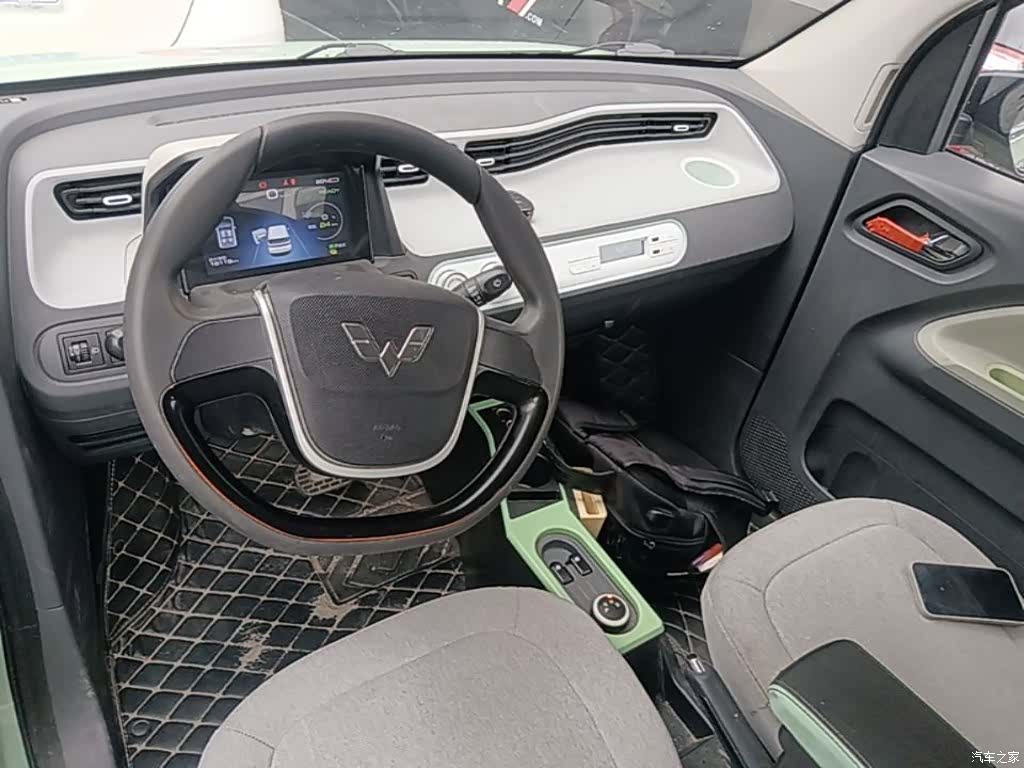 Wuling MINIEV, 2022 10
