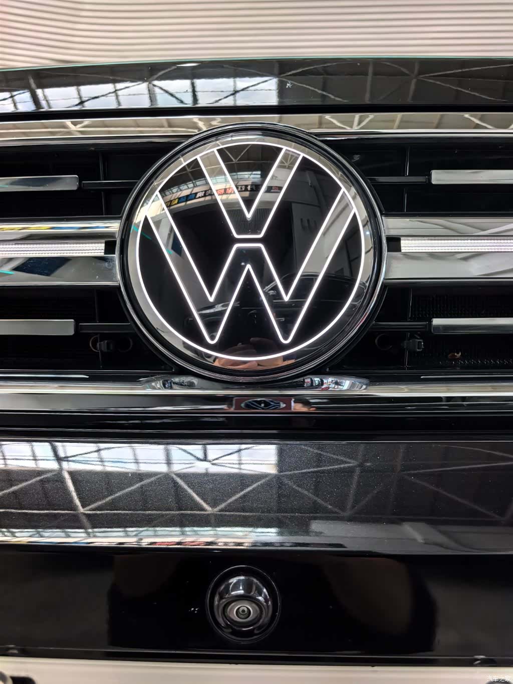 Volkswagen Teramont X, 2024 14
