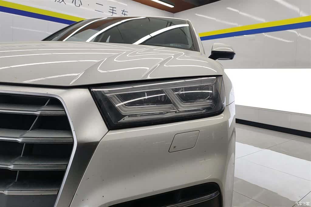 Audi Q5L, 2021 все фото
