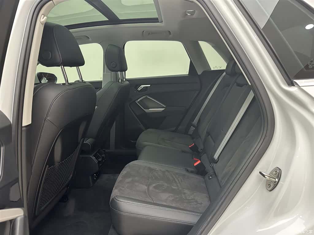Audi Q3, 2022 15