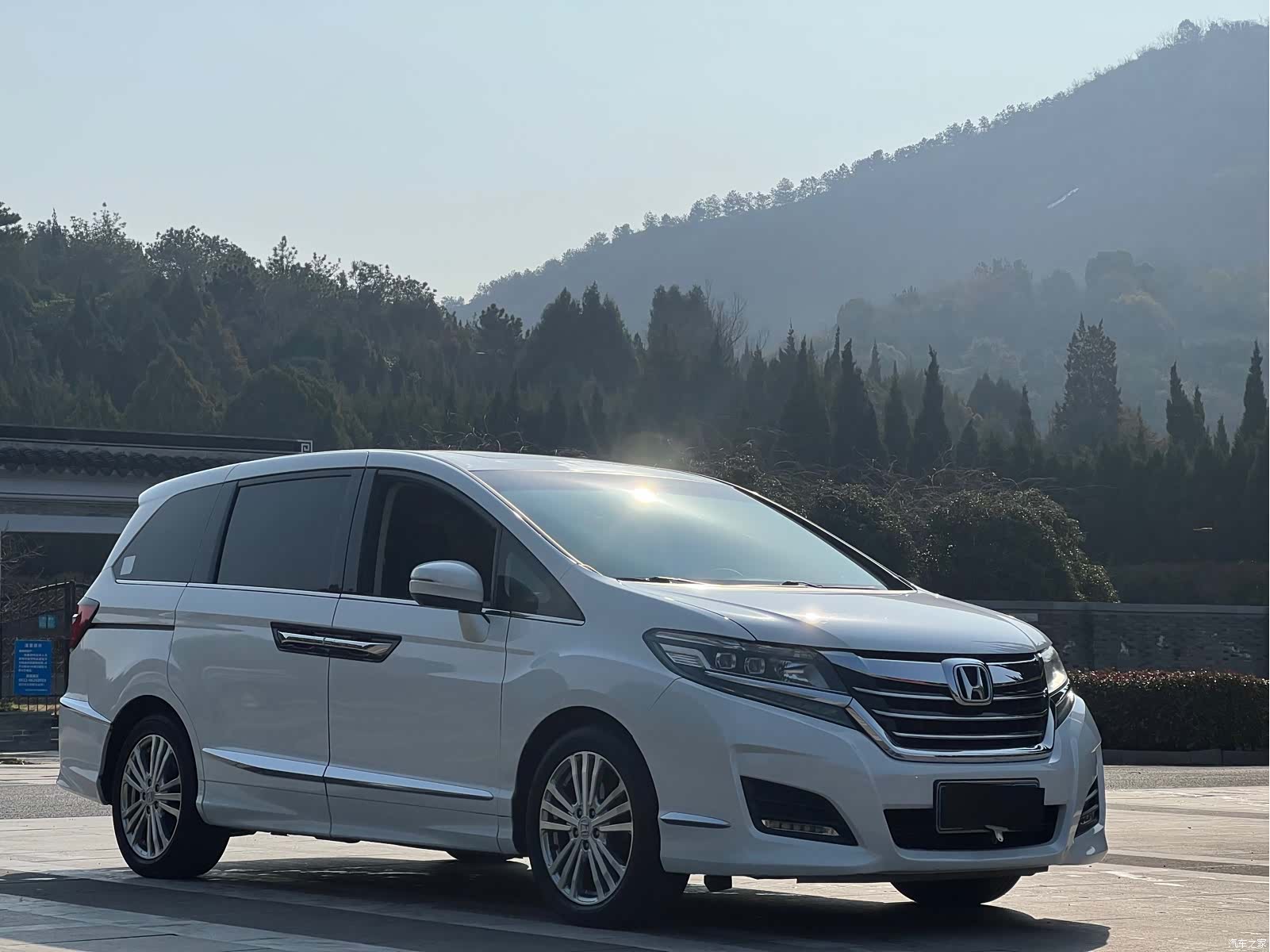 Honda Elysion, 2019 3