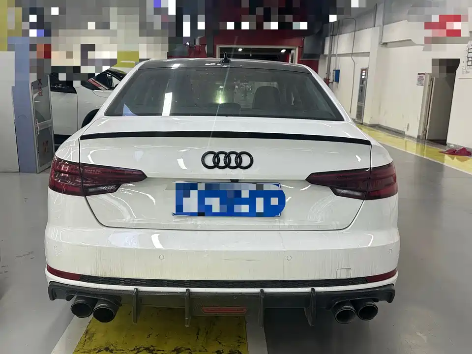 Audi A4L