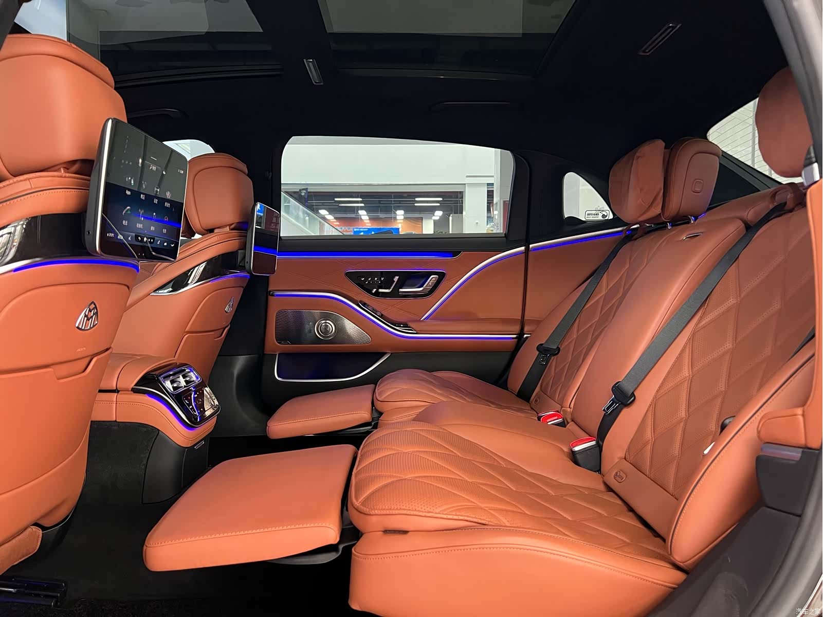 Maybach S-Class, 2022 23