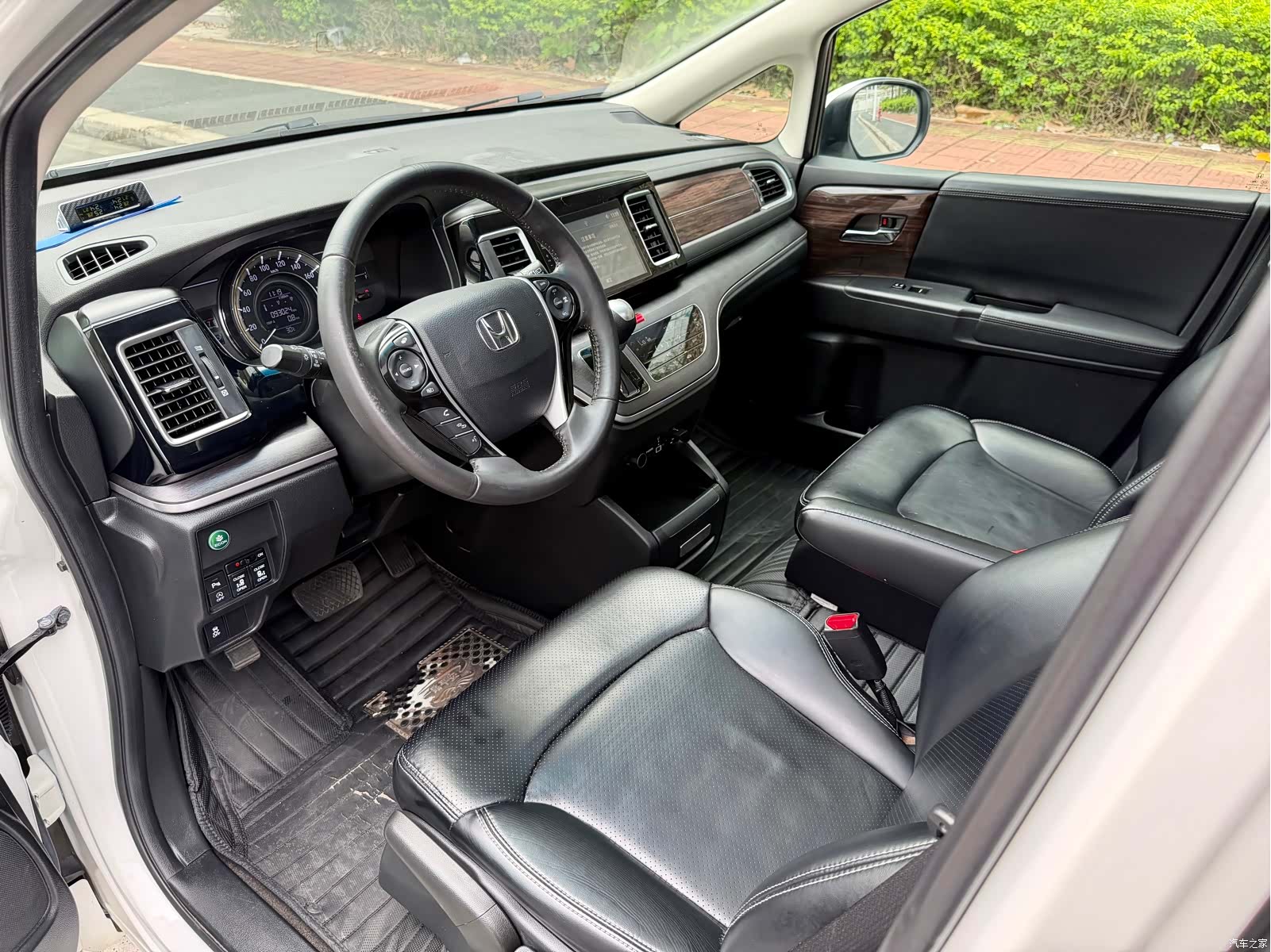 Honda Elysion, 2019 13