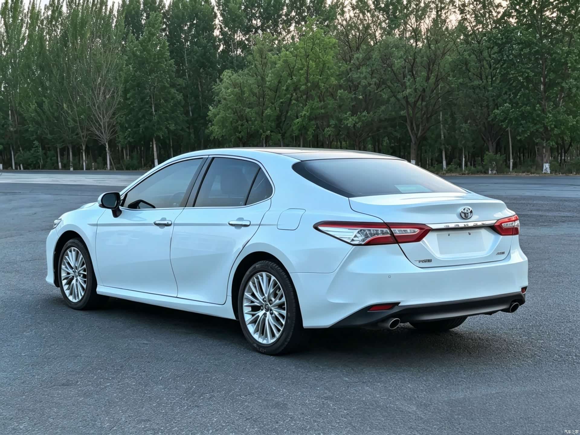 Toyota Camry, 2019 4