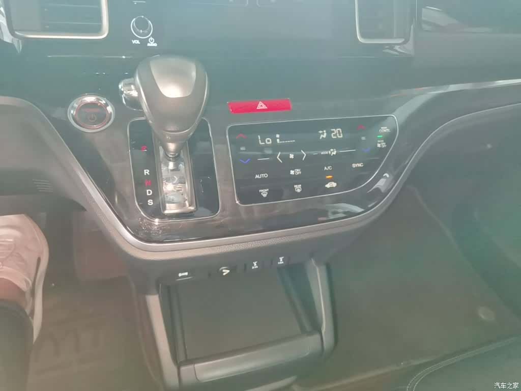 Honda Elysion, 2021 14