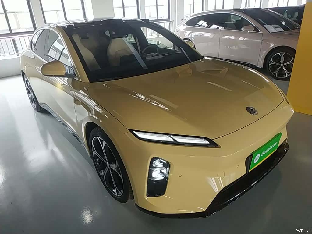 NIO ET5, 2025 4