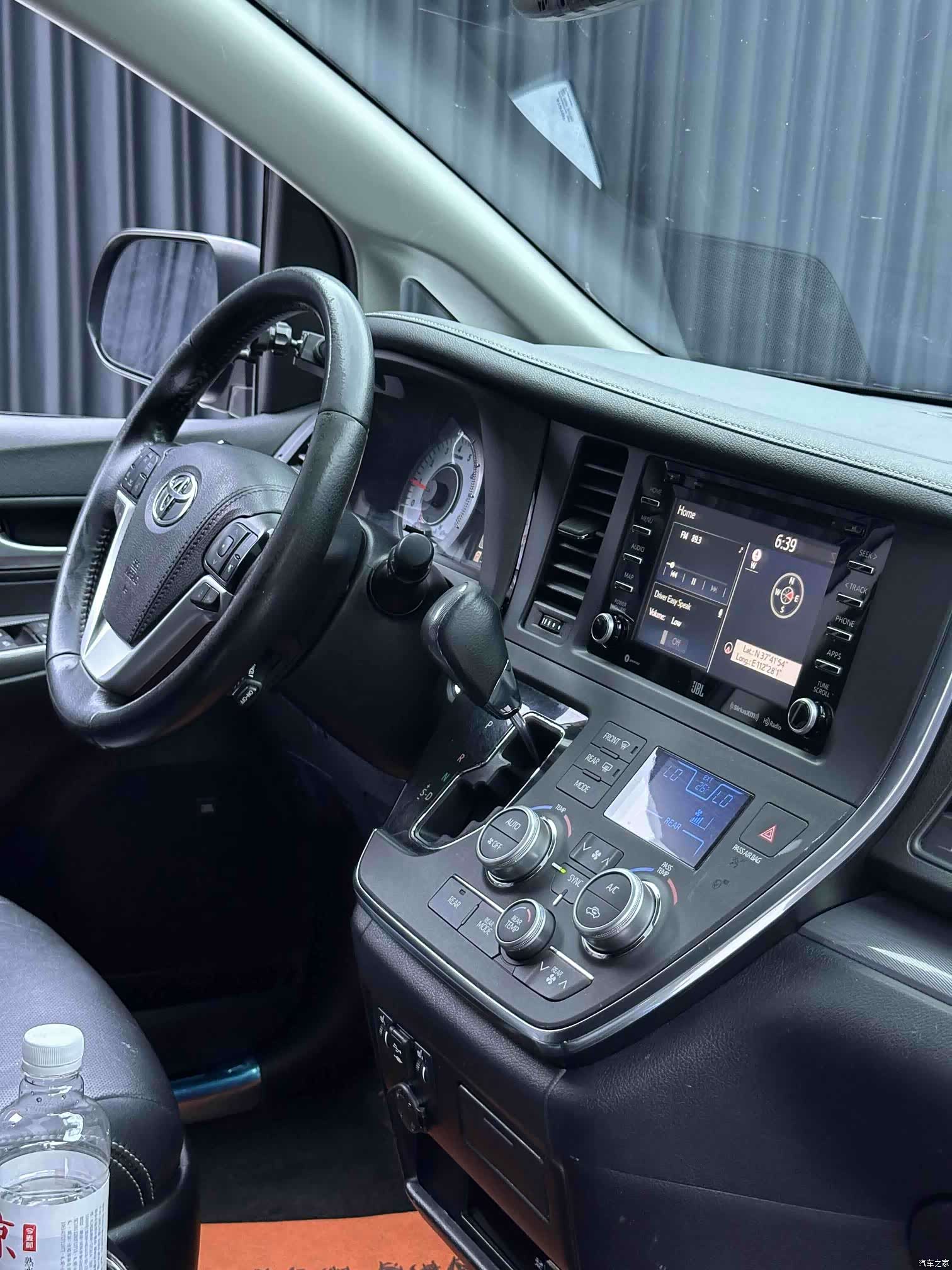 Toyota SE, 2019 2
