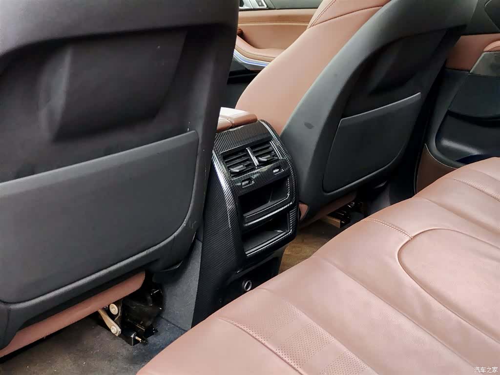 BMW X5, 2022 9