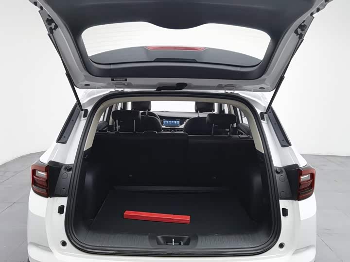 Changan CS35PLUS 2019 1.6L МКПП chang lian ban