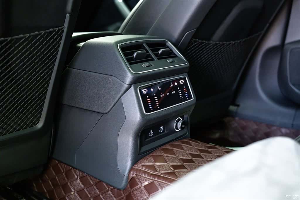Audi A6L, 2023 20