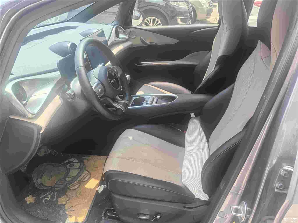BYD Dolphin, 2023 7