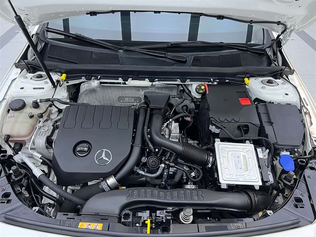 Mercedes-Benz A-Class, 2020 25