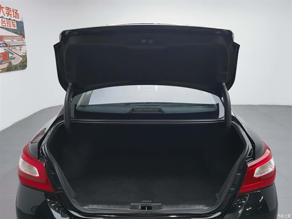 Nissan Teana, 2018 16