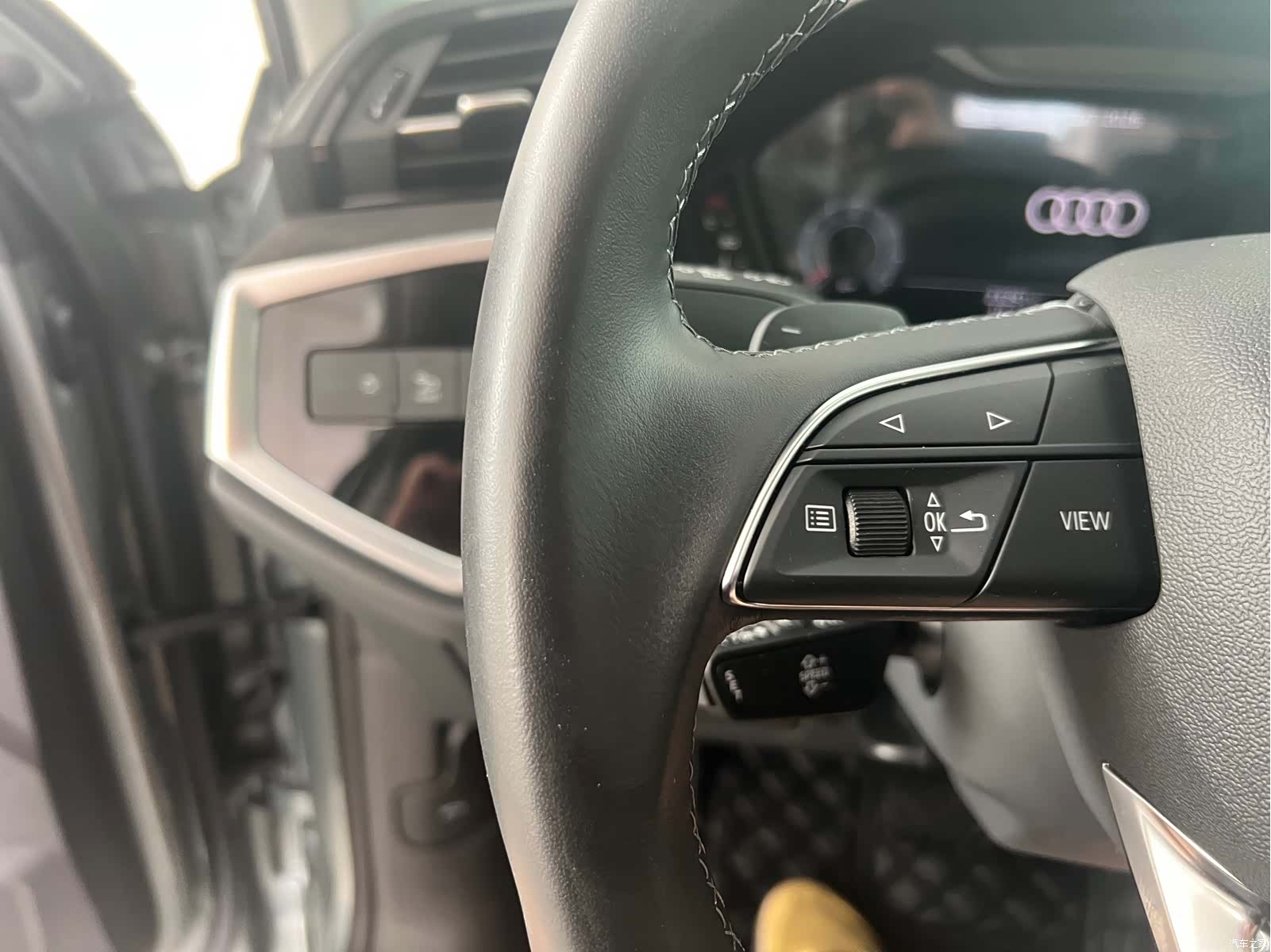 Audi Q3, 2023 12