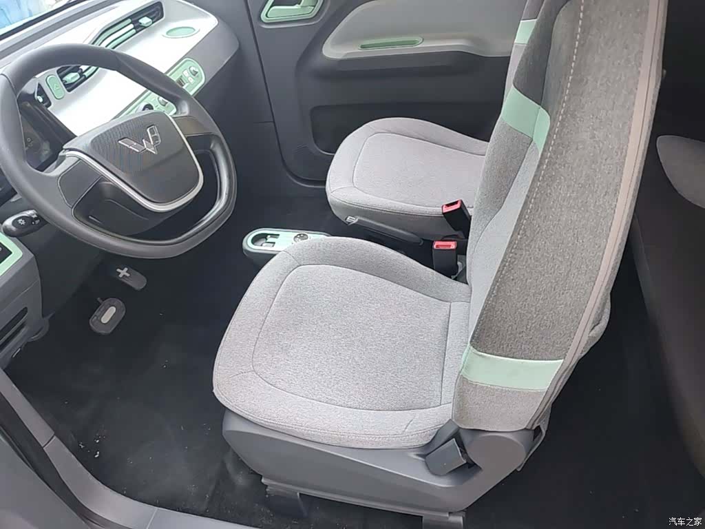 Wuling MINIEV, 2022 15
