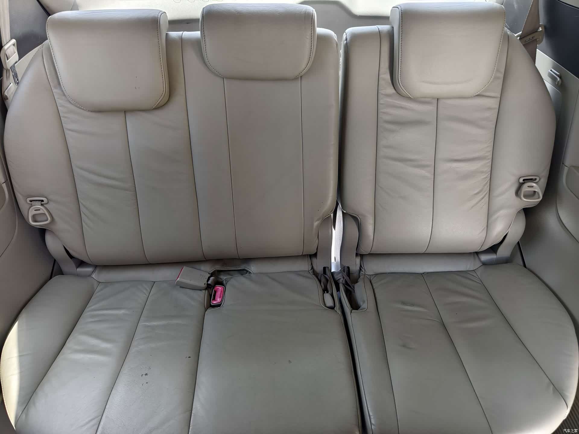 Toyota 7, 2010 9