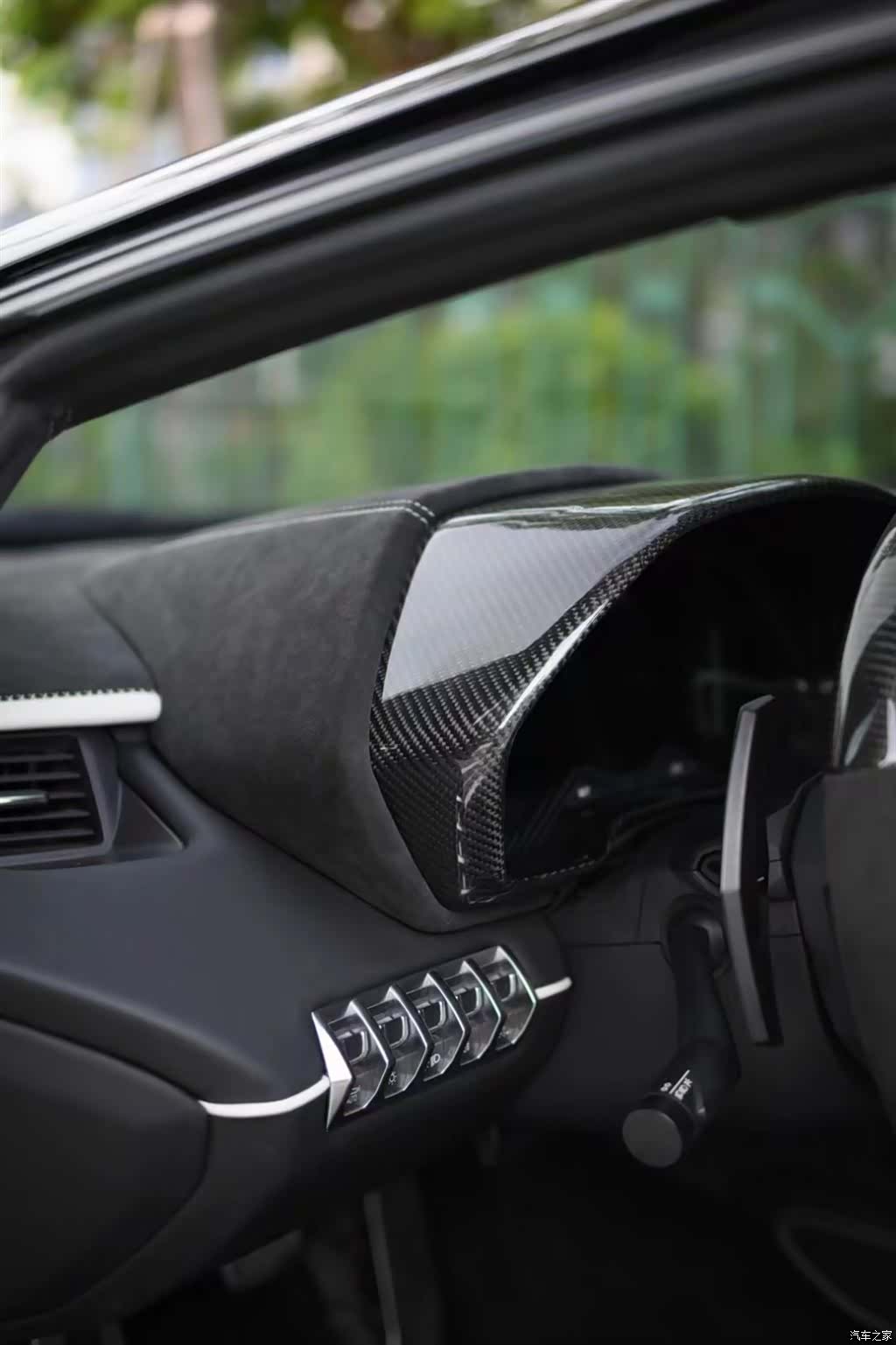Lamborghini Aventador, 2012 13