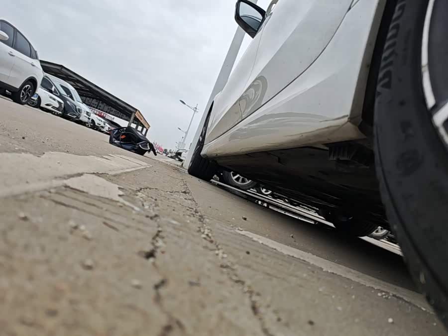 BMW 3 Series 2023, фото 21