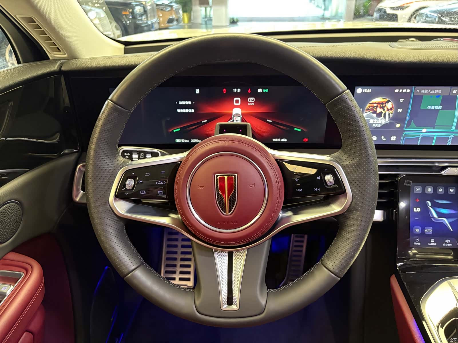 Hongqi E-HS9, 2023 13